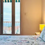 Azure Horizons Seaside Escape ביוליו-סור-מר