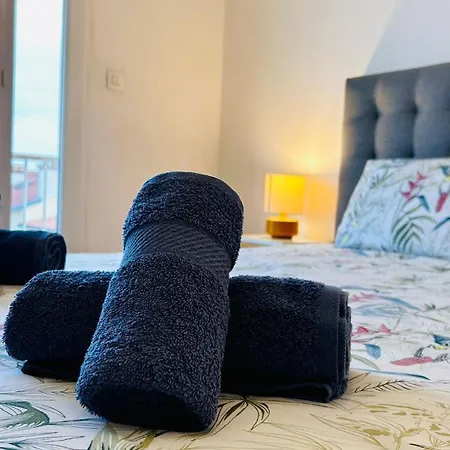 Azure Horizons Seaside Escape