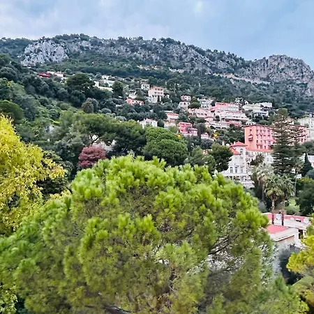 Azure Horizons Seaside Escape Beaulieu-sur-Mer